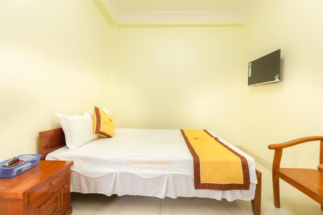 Spot On 861 Sunrise Hotel Ninh Binh Bagian luar foto
