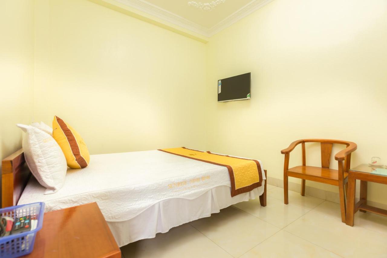 Spot On 861 Sunrise Hotel Ninh Binh Bagian luar foto